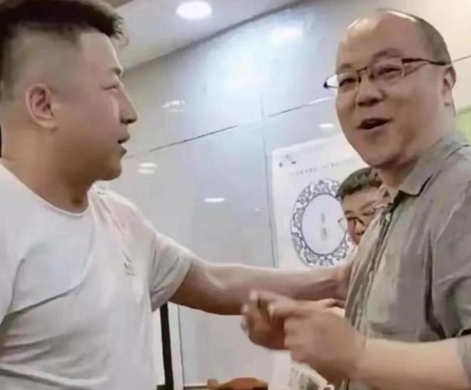 张本智和说以前国乒场下还3位高手,豪言要冲击世界第一