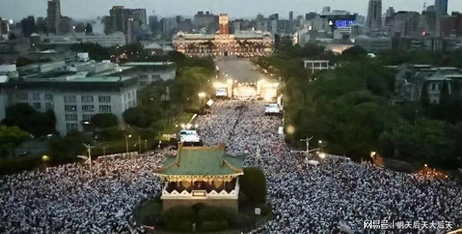 恭喜!中国女乒15岁新星崛起夺冠:陈梦师妹蜕变,抗衡张本美和?