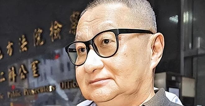 阿里纳斯谈奇才生涯:年薪不足500万的队友不能直接和我说话