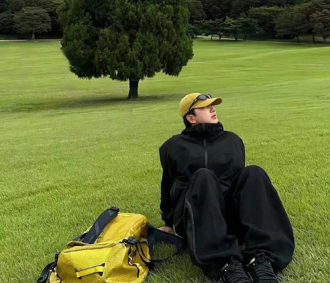 C罗的世界杯之旅正式到站,他的带队数据如何?和梅西的差距多大